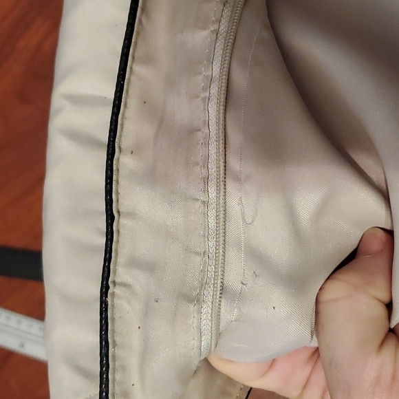 Thirty-one cross body purse bag -flaws Black Maroon - Picture 8 of 16